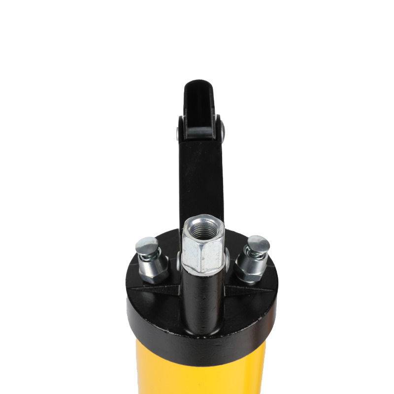 LD-908  AAP heavy duty hand grease gun 400-600CC